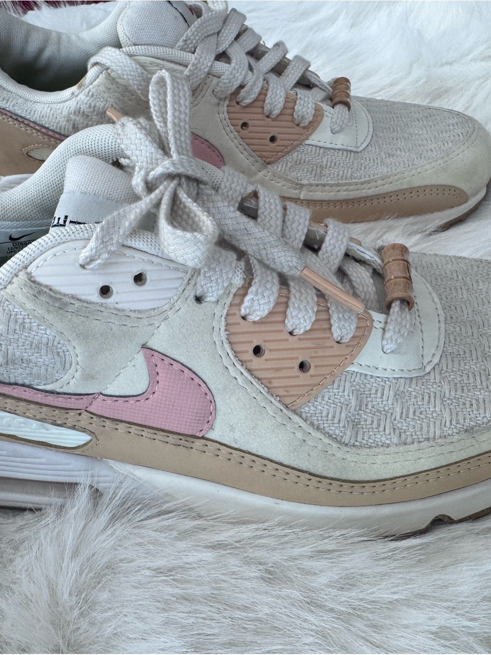 Nike Women’s Neutral Beige & Pink Low-Top Sneakers